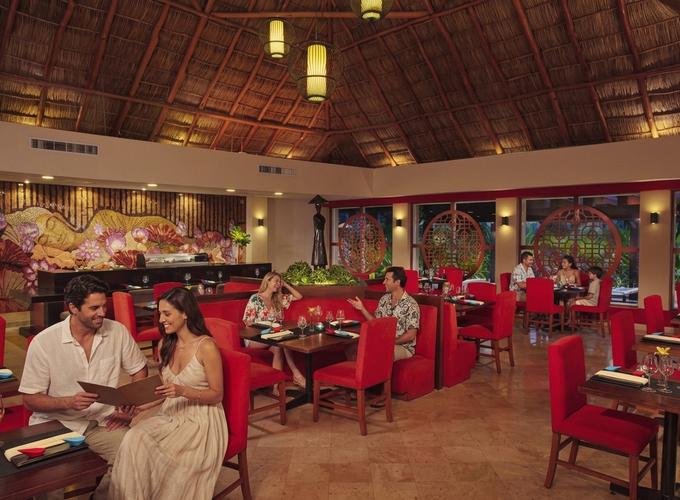 Restaurante Ayami Krystal Grand® Nuevo Vallarta Restaurante Ayami Krystal Grand® Nuevo Vallarta