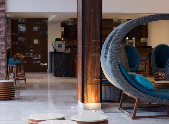 Lobby Bar*  Krystal Grand® Nuevo Vallarta Lobby Bar*  Krystal Grand® Nuevo Vallarta