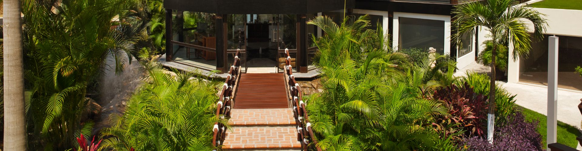   Krystal Grand® Nuevo Vallarta